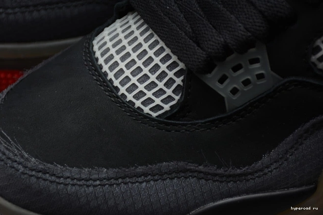 White Air 4 x Retro Off Jordan Bred CV9388-001 0712